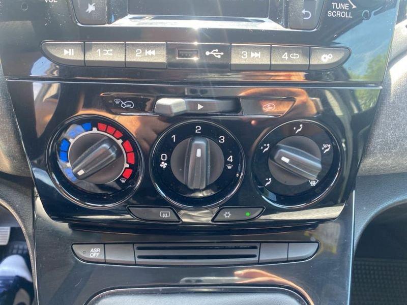 Lancia Ypsilon 1.0 HYBRID GOLD S&S 70CV