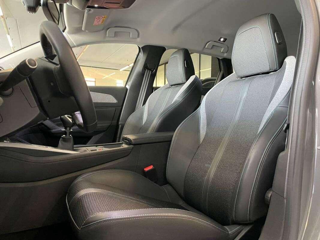 Peugeot 308 308 III SW SW 1.2 puretech Allure Pack