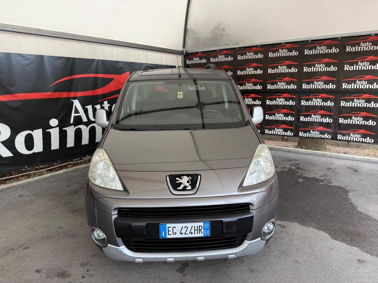 Peugeot Partner Tepee 1.6 HDi 92CV Outdoor