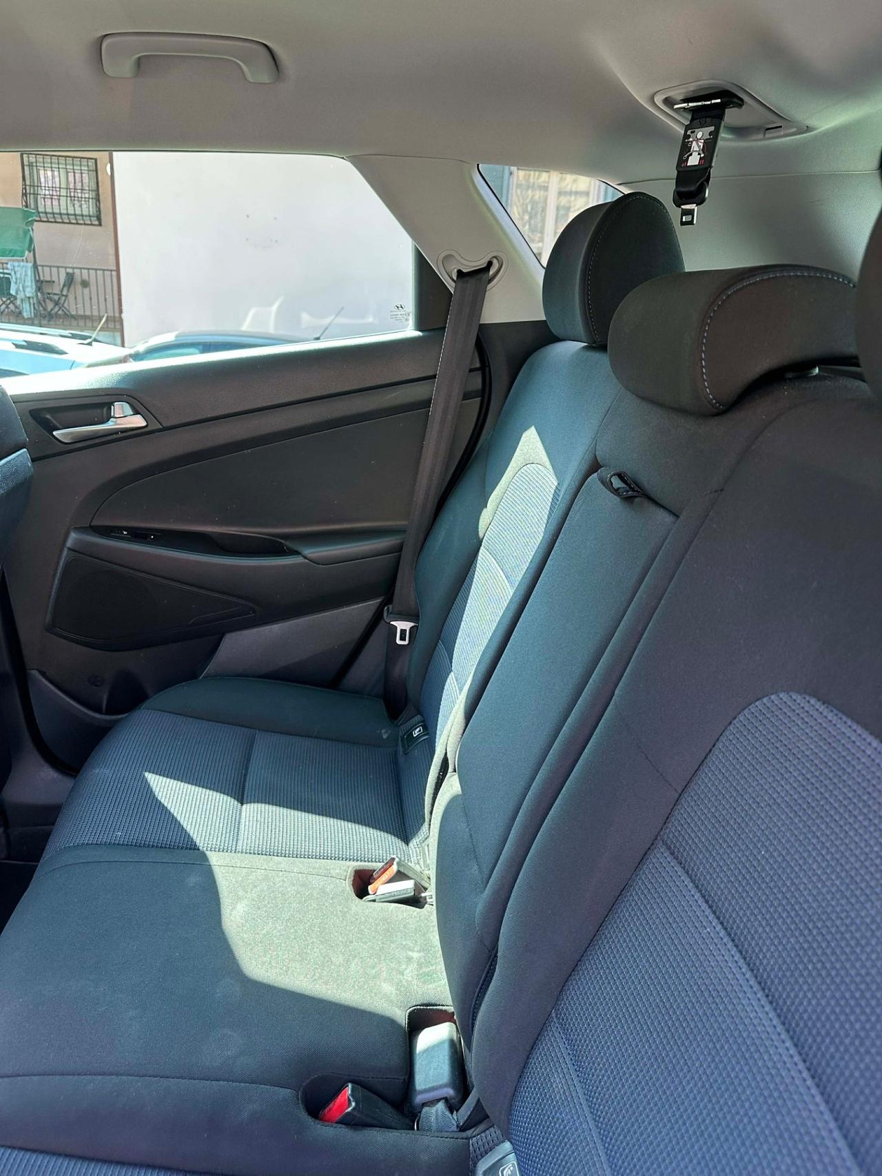 Hyundai TUCSON 1.7 CRDi EU6B XPOSSIBILE UNICOPR