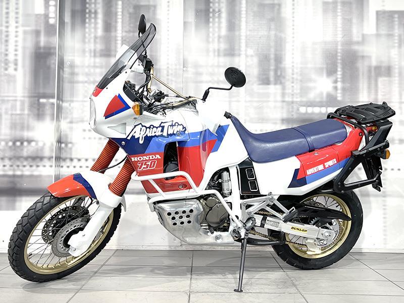 Honda Africa Twin 750 XRV