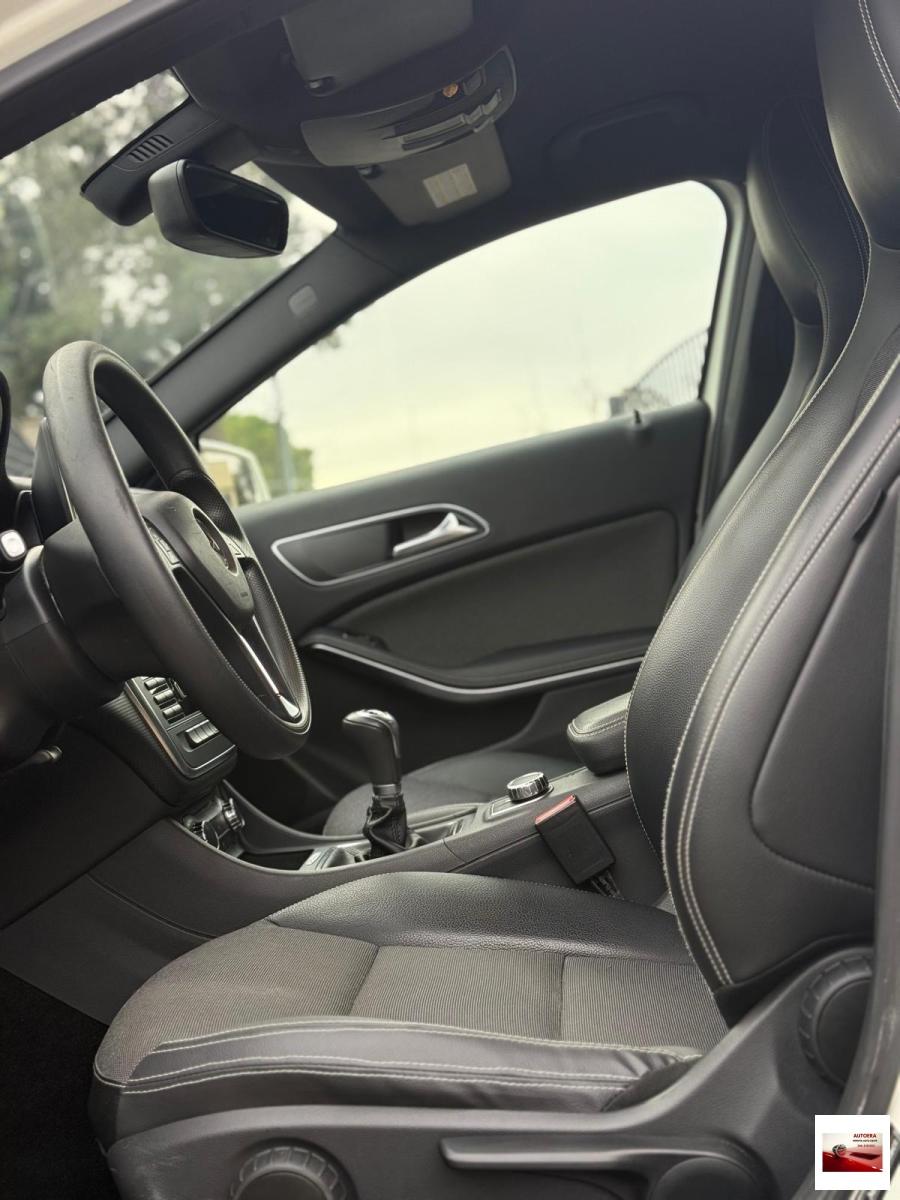 MERCEDES - Classe A - 160 CDI Premium