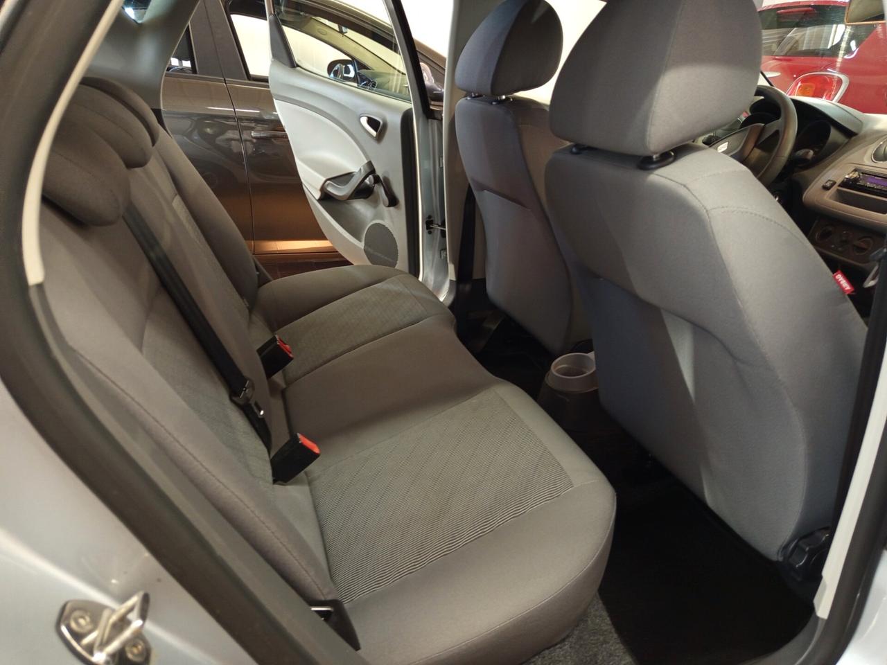 Seat Ibiza 1.2 benzina-gpl, 139 Mila chilometri. Ok neopatentati