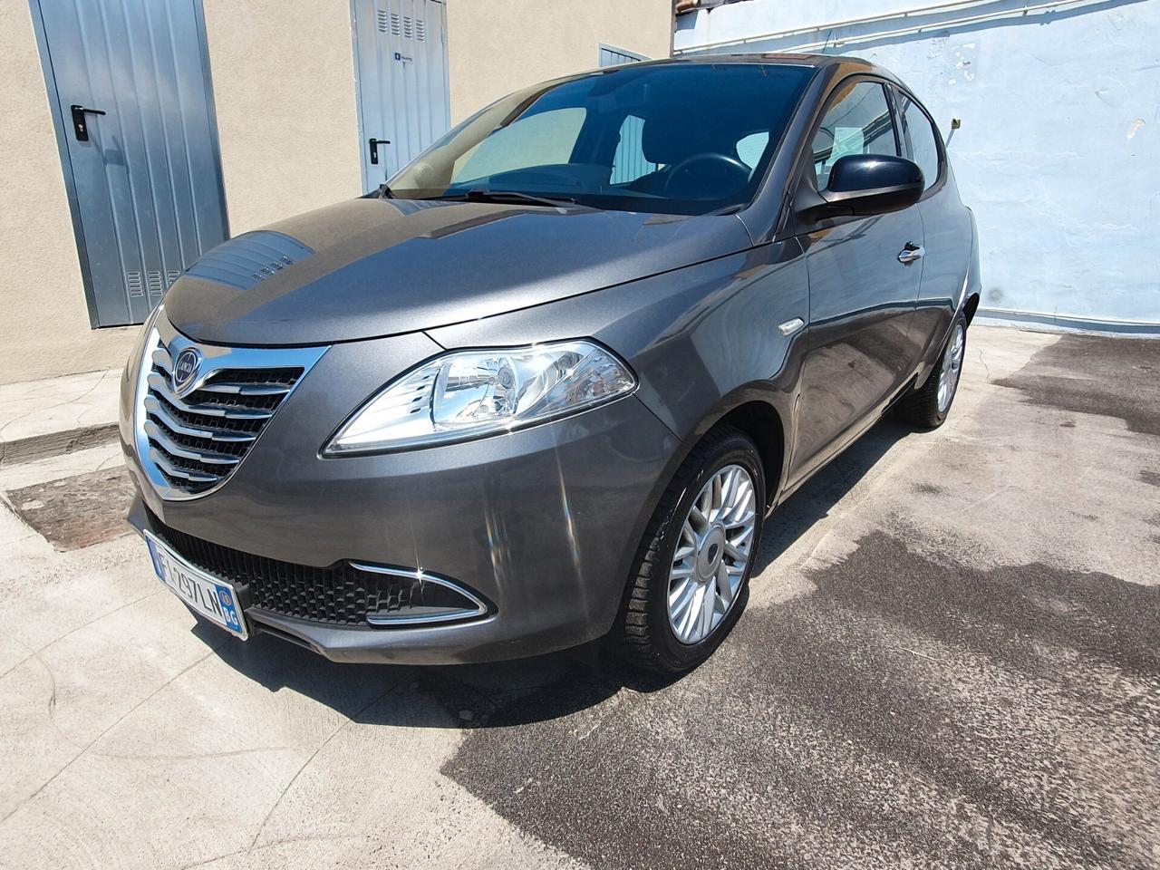 Lancia Ypsilon 1.3 MJT 16V 95 CV 5 porte S&S Platinum