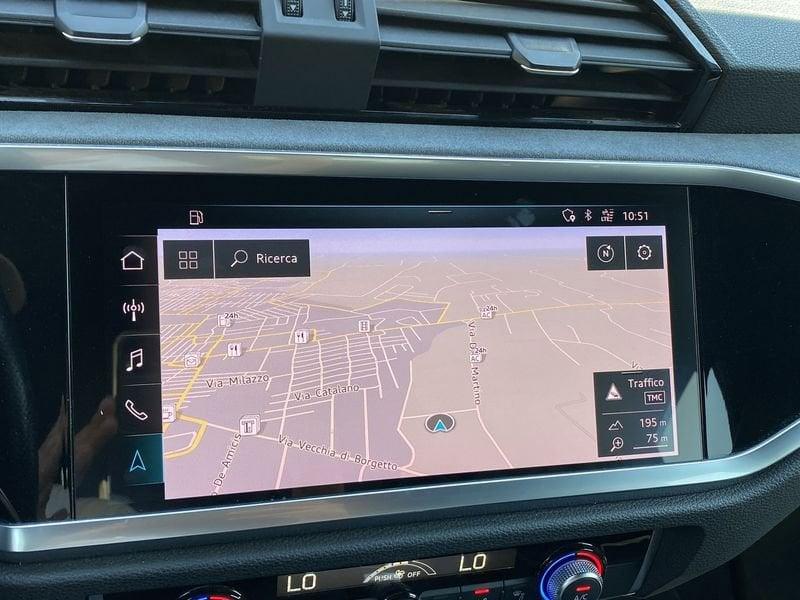 Audi Q3 SPB S Line interno ed esterno 2.0 TDI 200CV S-Tronic quattro 40