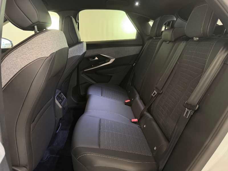 PEUGEOT Nuovo 3008 ALLURE - Hybrid 136 E-DCS6