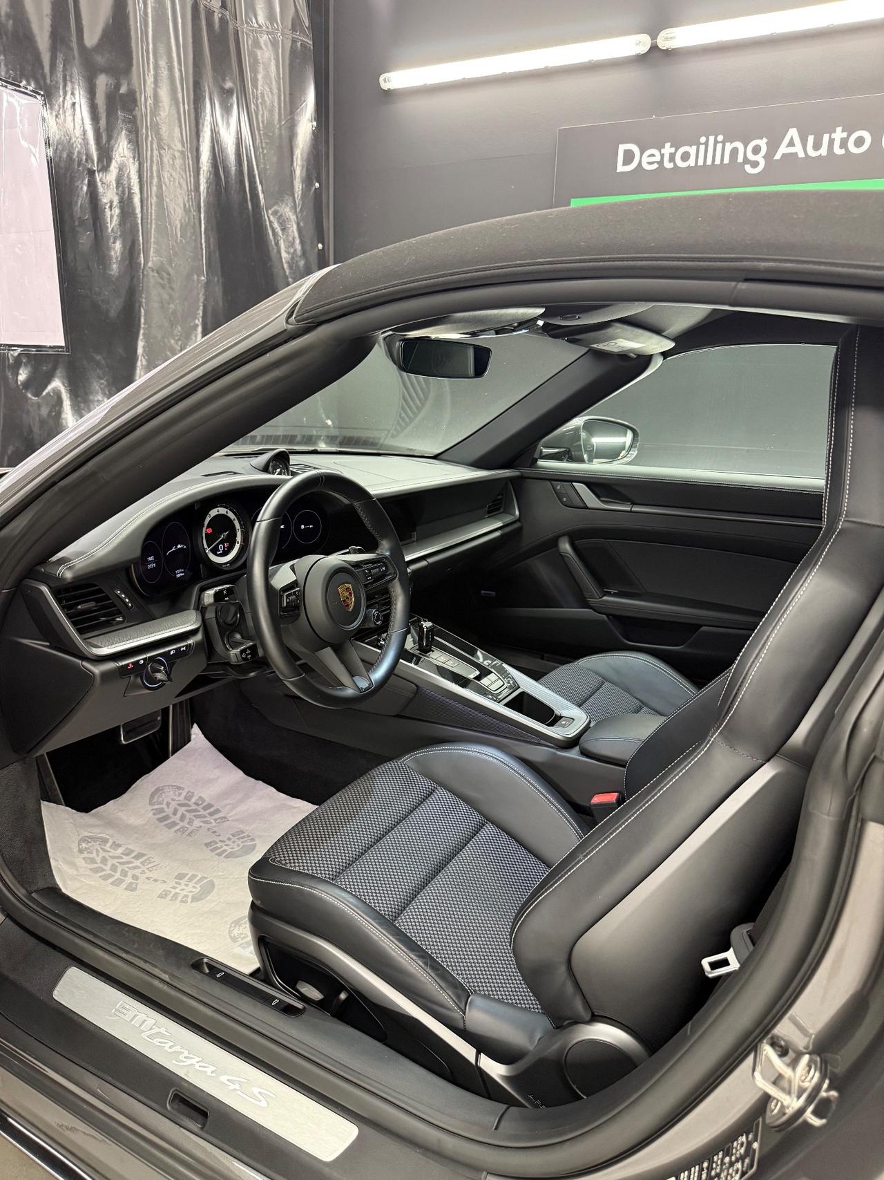 Porsche 992 4s Targa