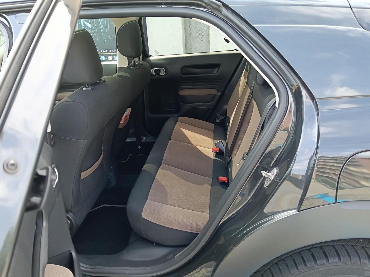 Citroen C4 Cactus 1.2 82 cv SHINE #12128
