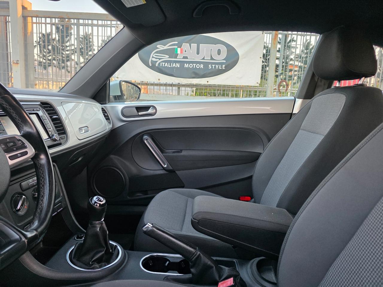 Volkswagen Maggiolino 1.6 TDI Design