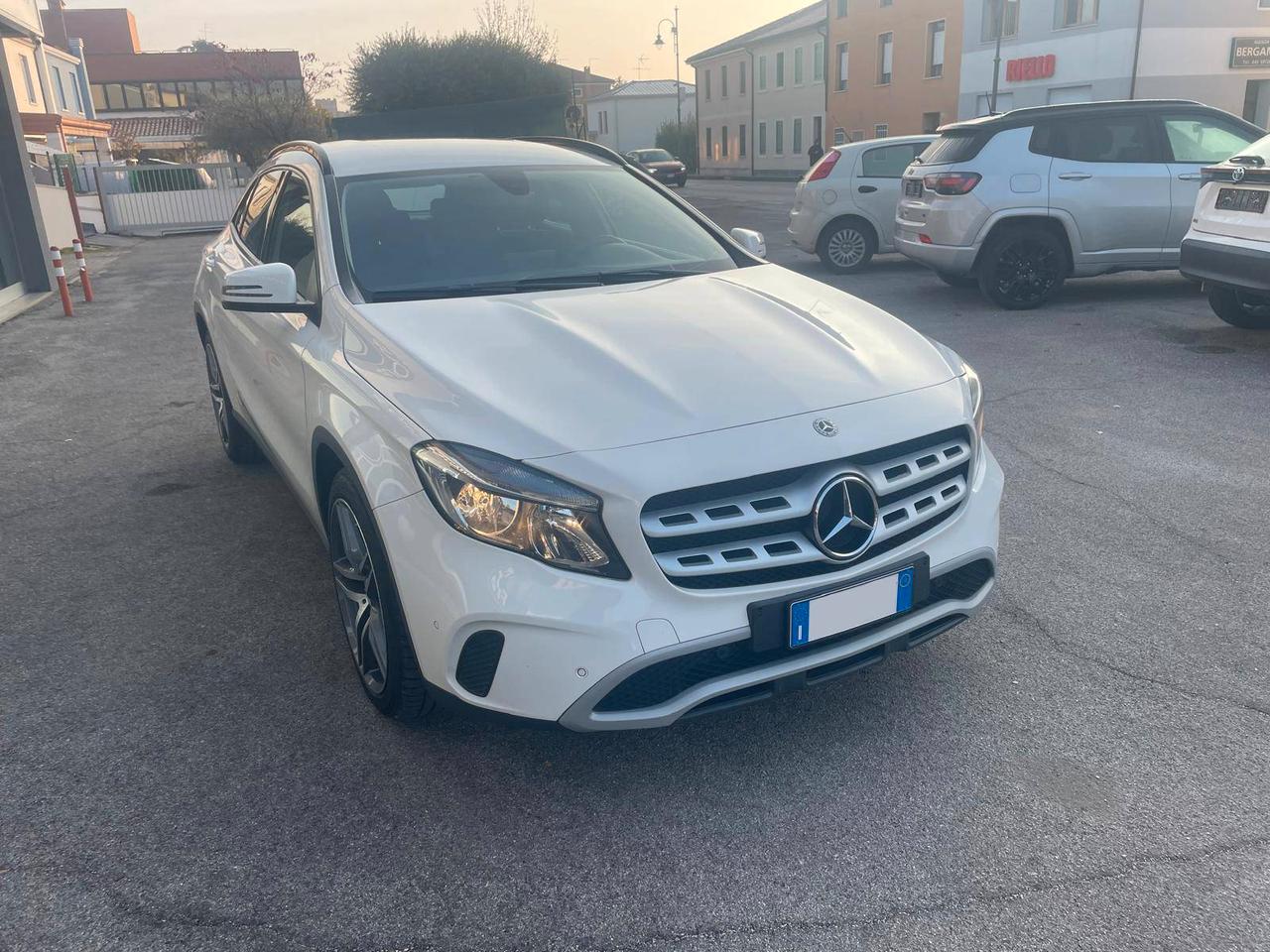 MERCEDES GLA 200 D AUTOMATIC EXECUTIVE