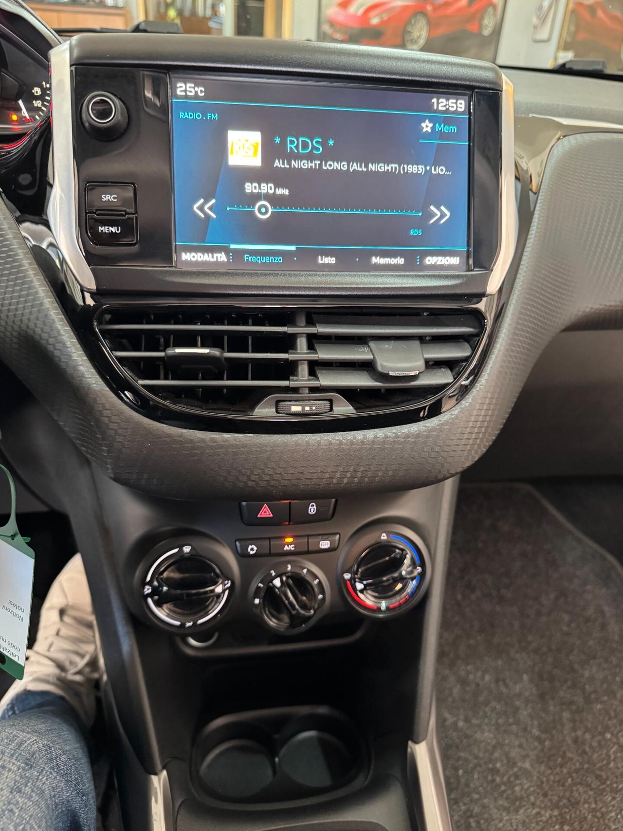 Peugeot 2008 PureTech 82 cv. Allure OK NEOPATENTATI