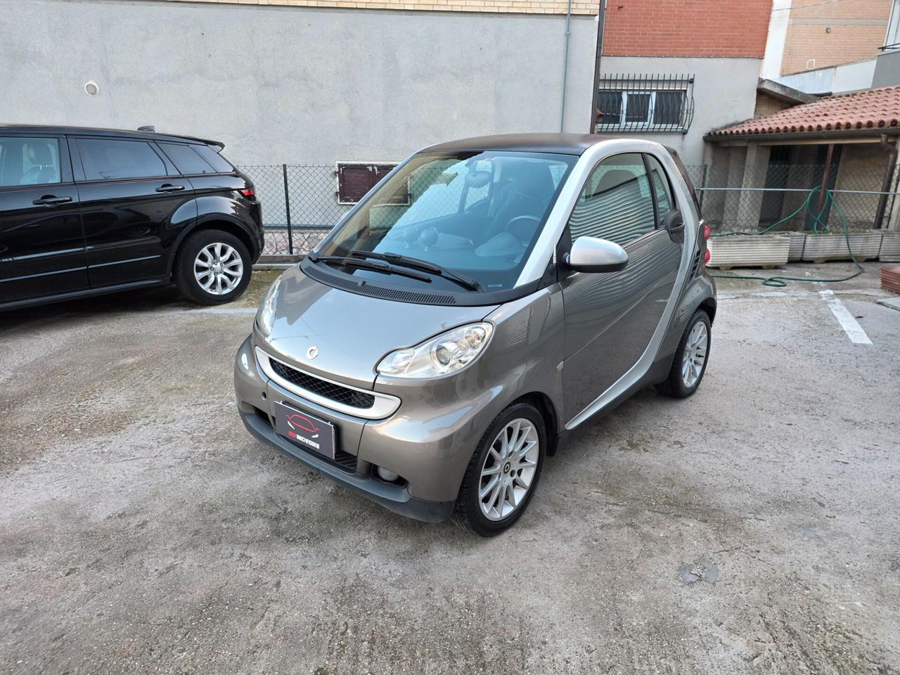 Smart ForTwo 1000 52 kW coupé pure