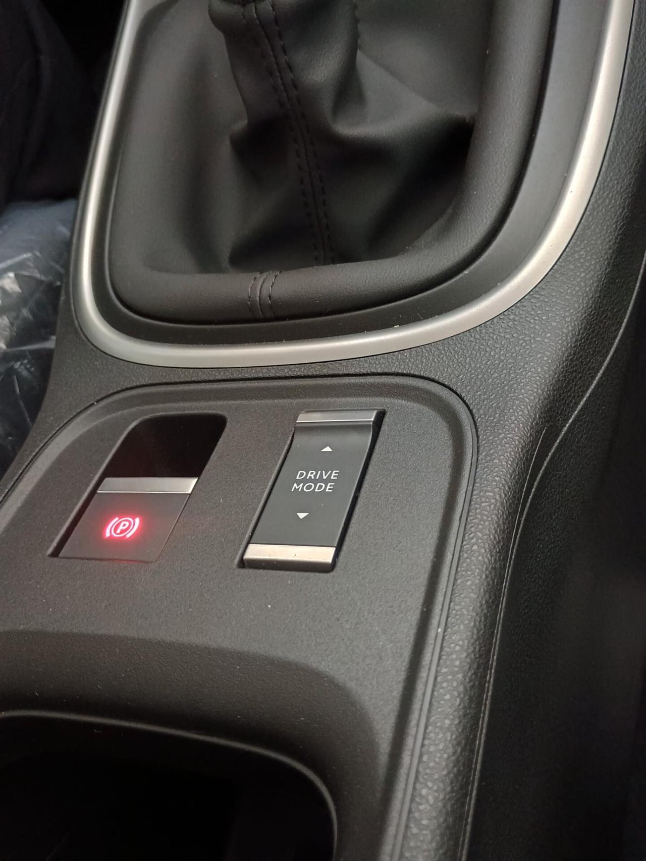 Jeep Avenger 1.2 Turbo 100 CV Altitude bi color