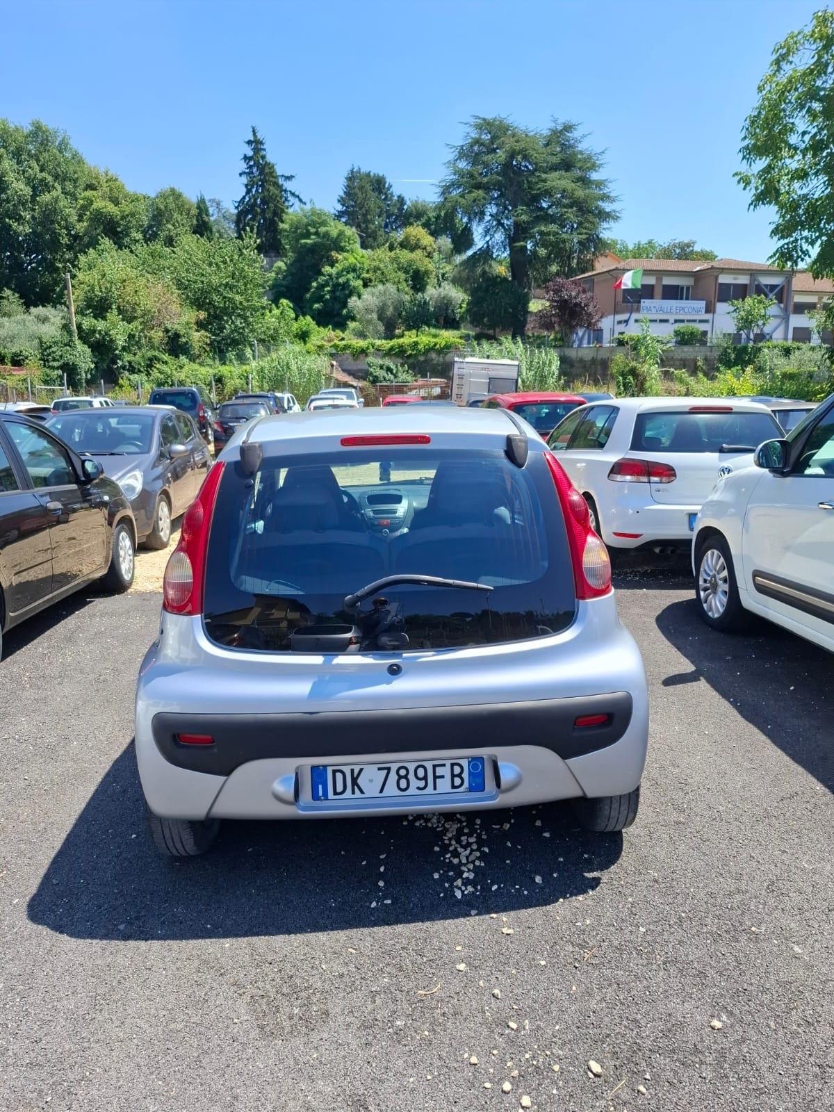 Peugeot 107 1.0 68CV 5p. Sweet Years NEOPATENTATI