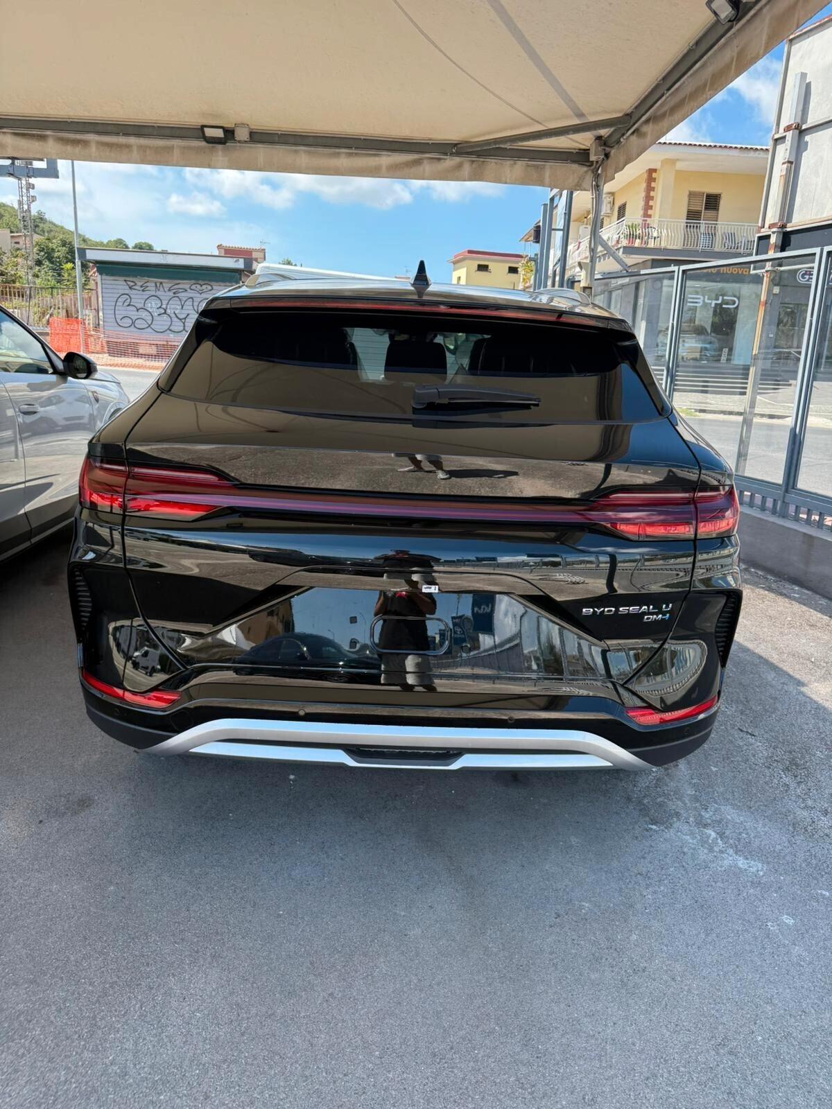 Byd Seal U DM-i 1.5 218 CV PHEV Boost KM ZERO