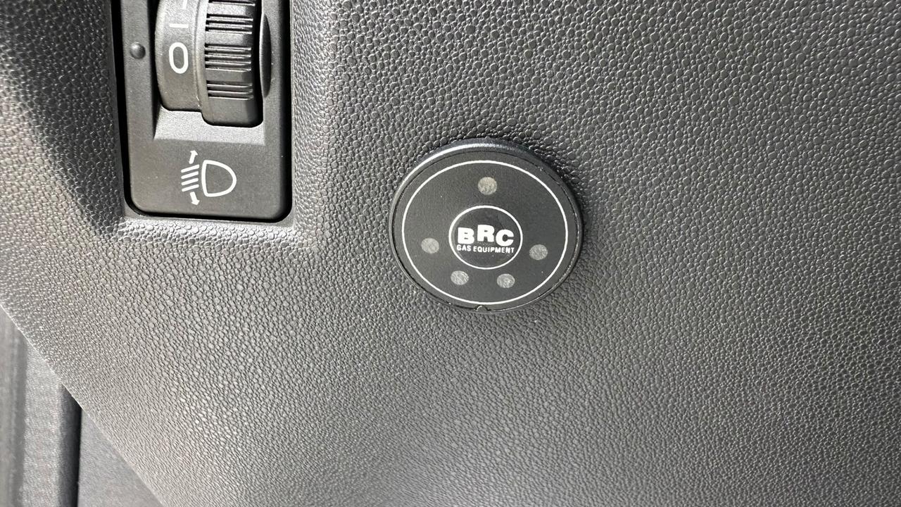 Citroen C3 Picasso 1.4 VTi GPL 95 Exclusive Limited 2