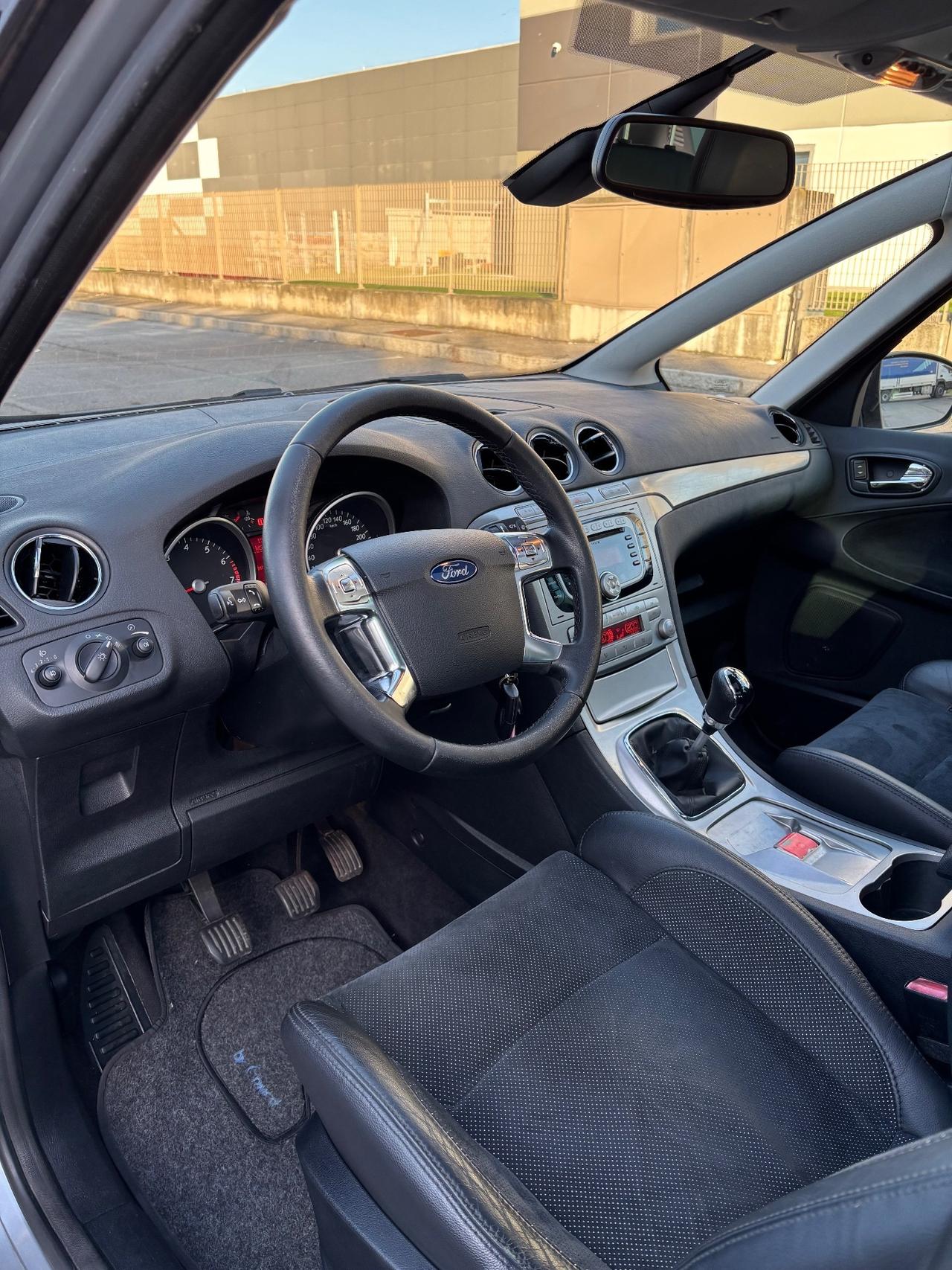 Ford S-Max 2.0 145CV Titanium