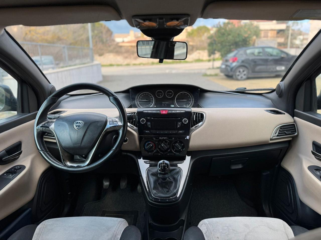 Lancia Ypsilon 1.2 69 CV 5 porte GPL Ecochic Gold