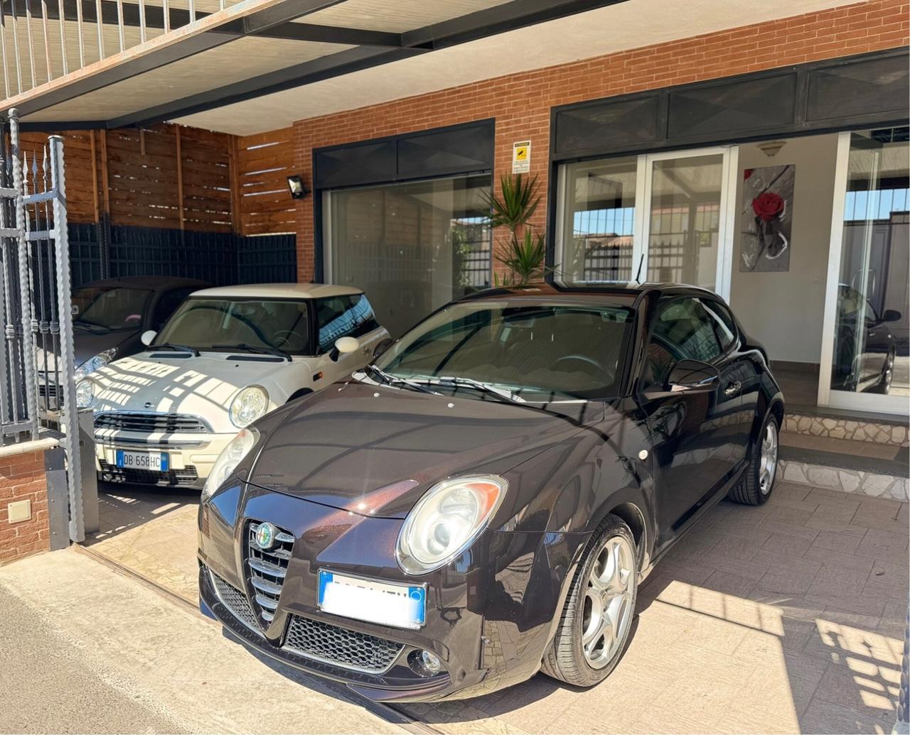 Alfa Romeo MiTo 1.6 JTDm 16V Distinctive Sport Pack