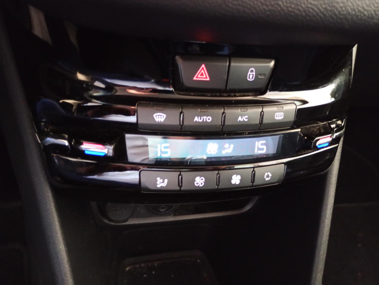 Peugeot 208 1.6 e-HDi 115 CV Stop&Start 5 porte Allure