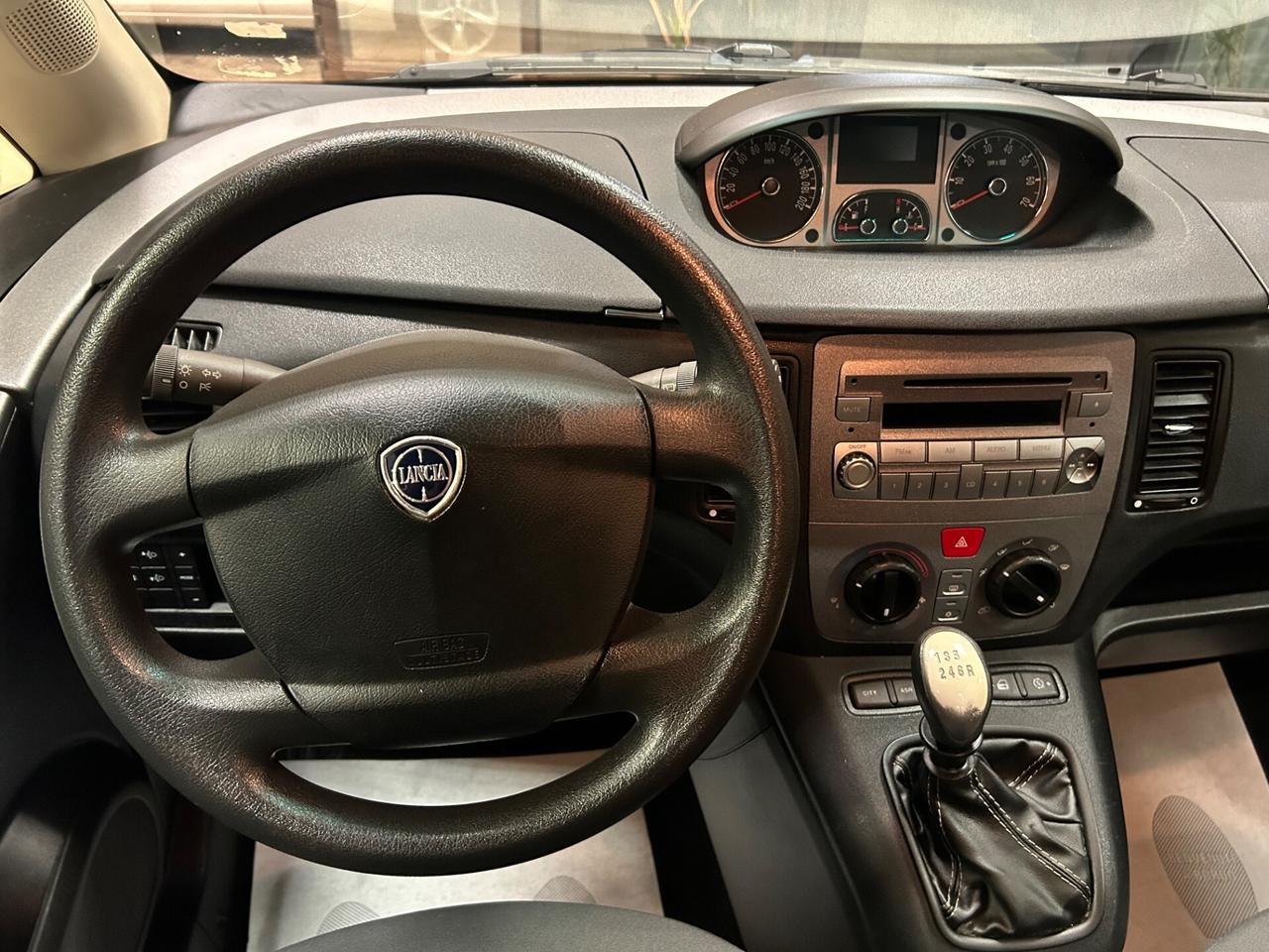 Lancia MUSA - 2011 1.4 16V 72.000 KM NEOPATENTATI