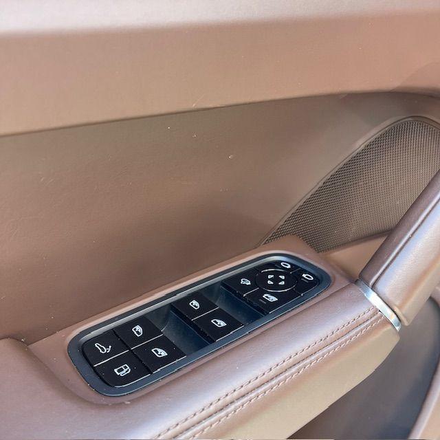 PORSCHE - Cayenne - 3.0 V6 E-Hybrid
