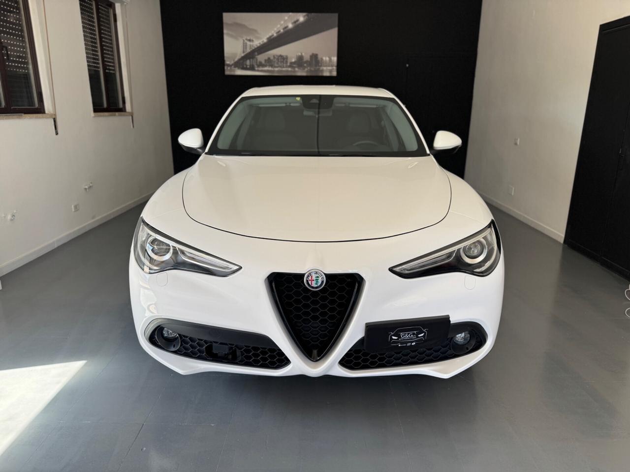 Alfa Romeo Stelvio 2.2 Turbodiesel 180 CV AT8 Q4