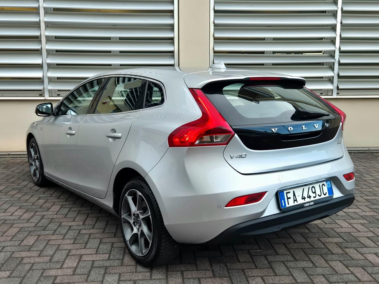 Volvo V40 D2 Geartronic Volvo Ocean Race