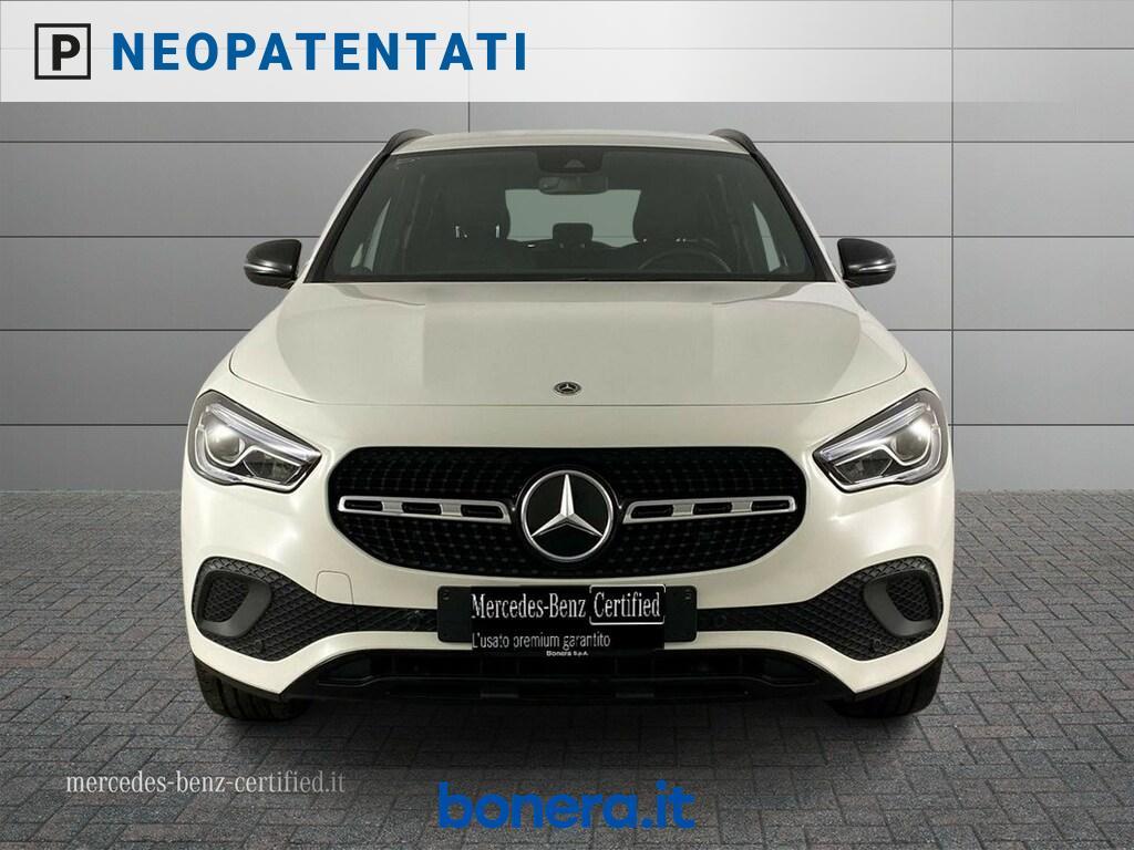 Mercedes GLA 180 180 Sport Plus 7G-DCT