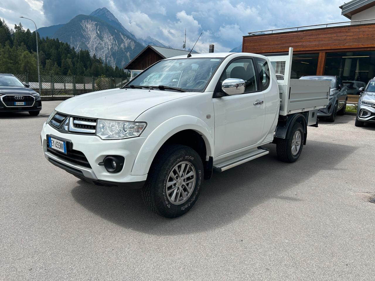 Mitsubishi L200 2.5 DI-D/178CV DC Intense Plus DPF