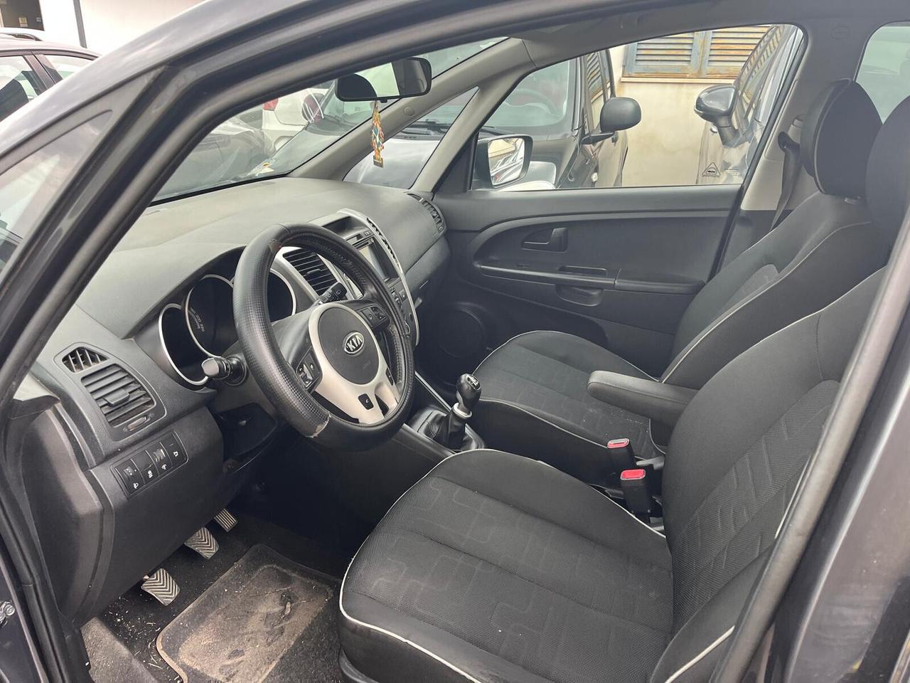 Kia Venga 1.4 CRDi 90CV Cool