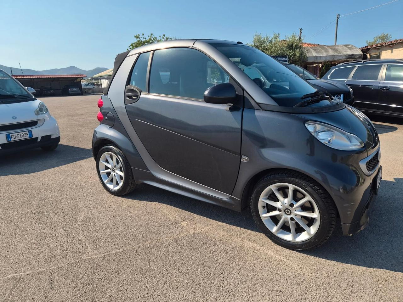 Smart ForTwo 1000 52 kW MHD cabrio passion