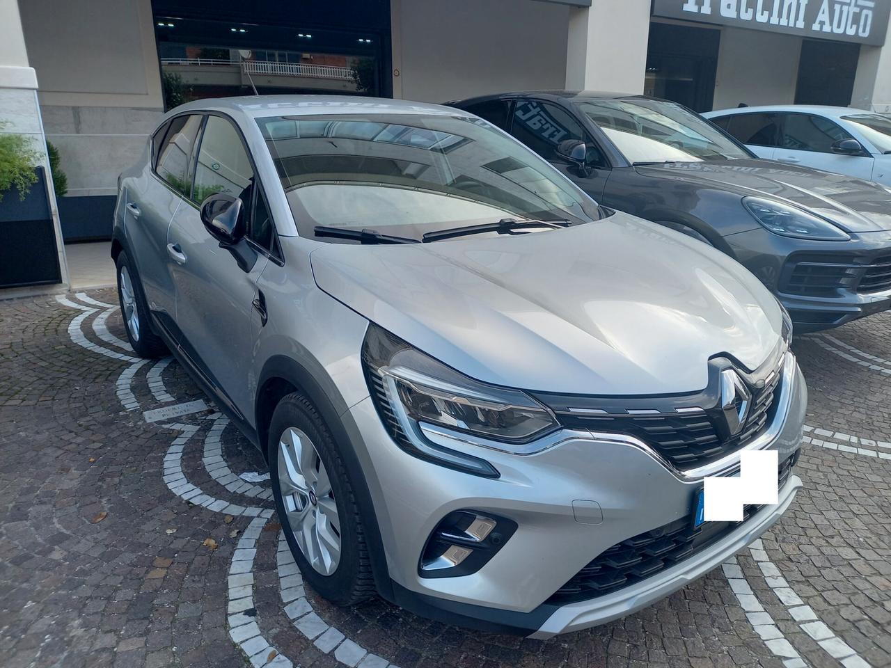 Renault Captur Plug-in Hybrid E-Tech 160 CV Intens