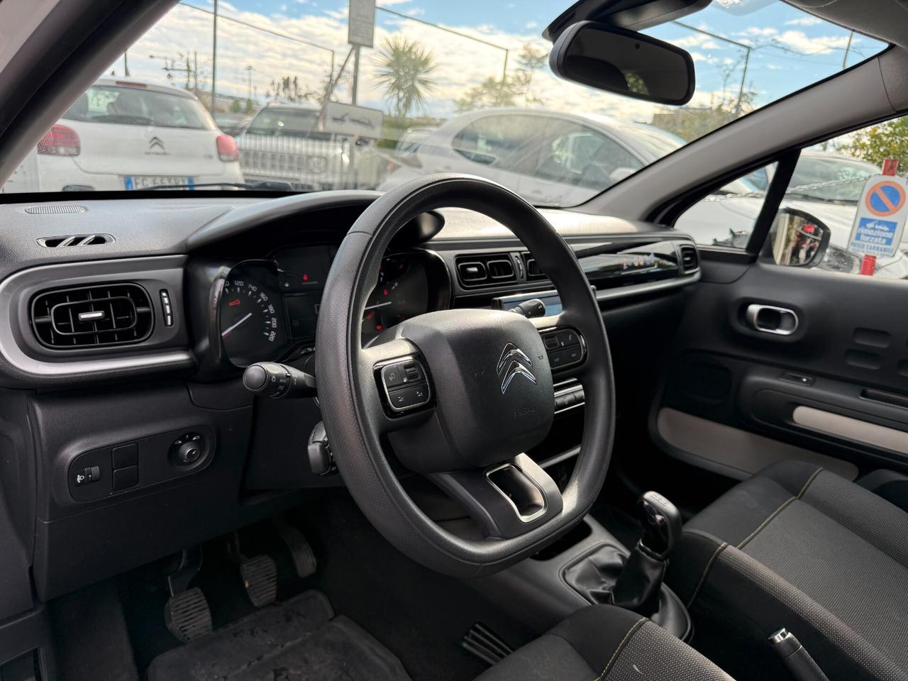 Citroen C3 83cv Benzina 5 porte Shine Navi bicolor pdc