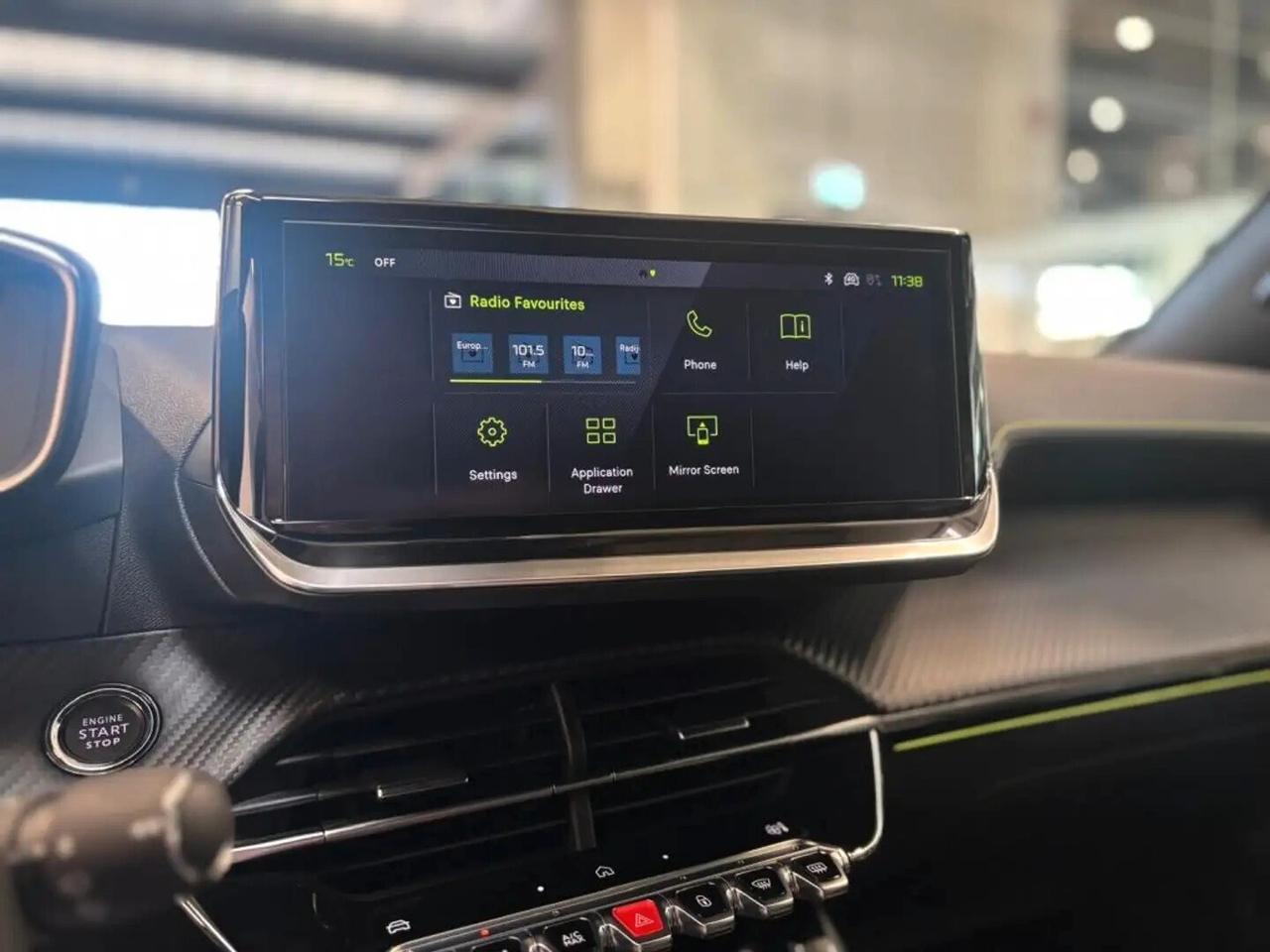 Peugeot 2008 1.2 PureTech 130 CV GT