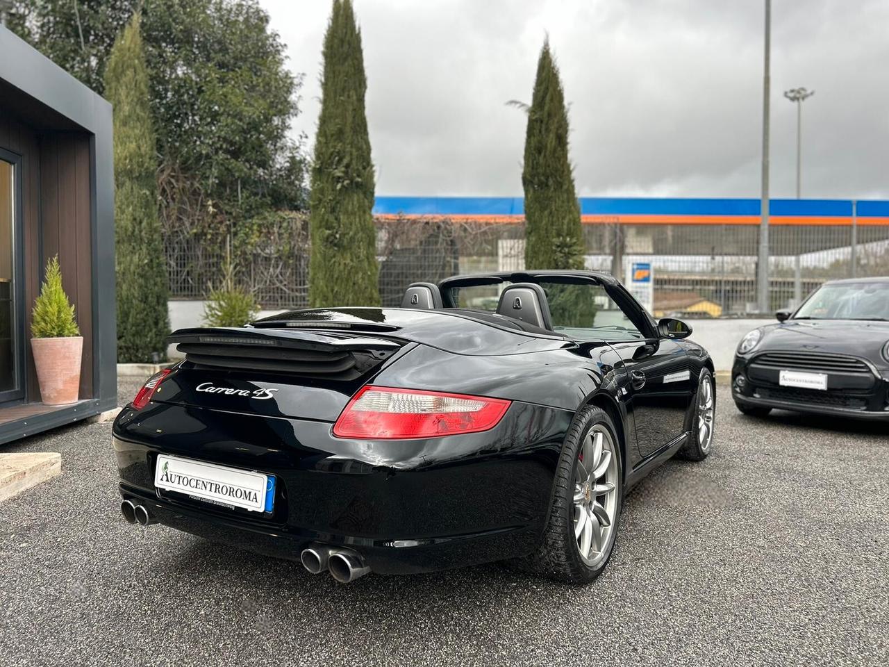 Porsche 911 Carrera 4S Cabriolet