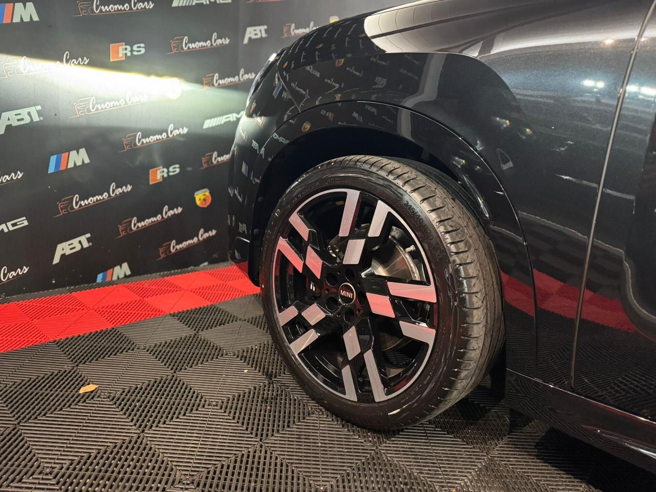 Mini Cooper D Countryman JCW 163cv