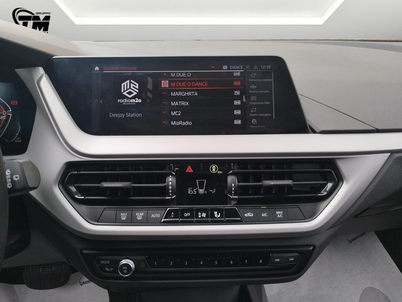 BMW 120d Serie 1 F40 xdrive Business auto