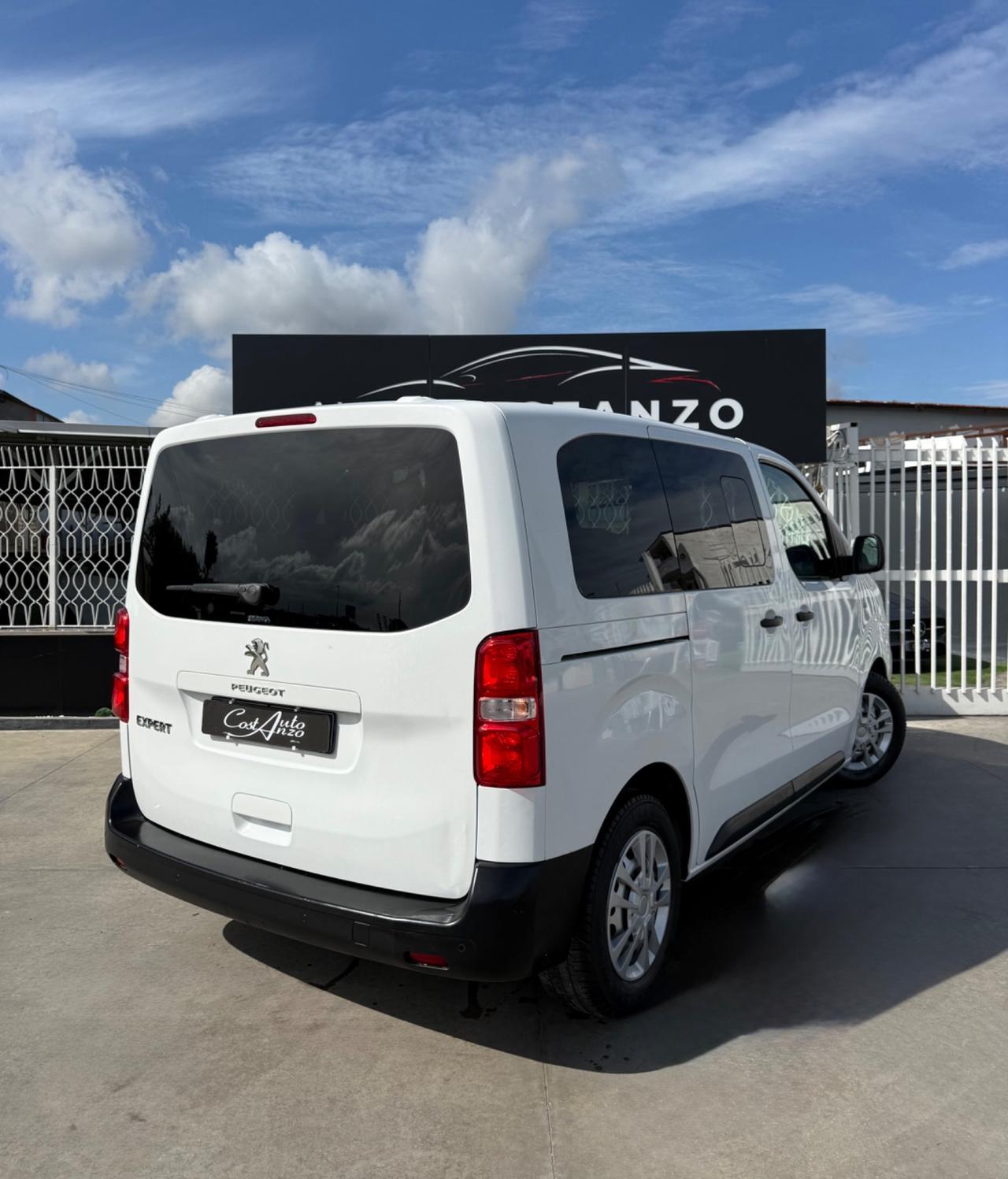 Peugeot Traveller BlueHDi 120 Cv 8 Posti ALLURE 2020