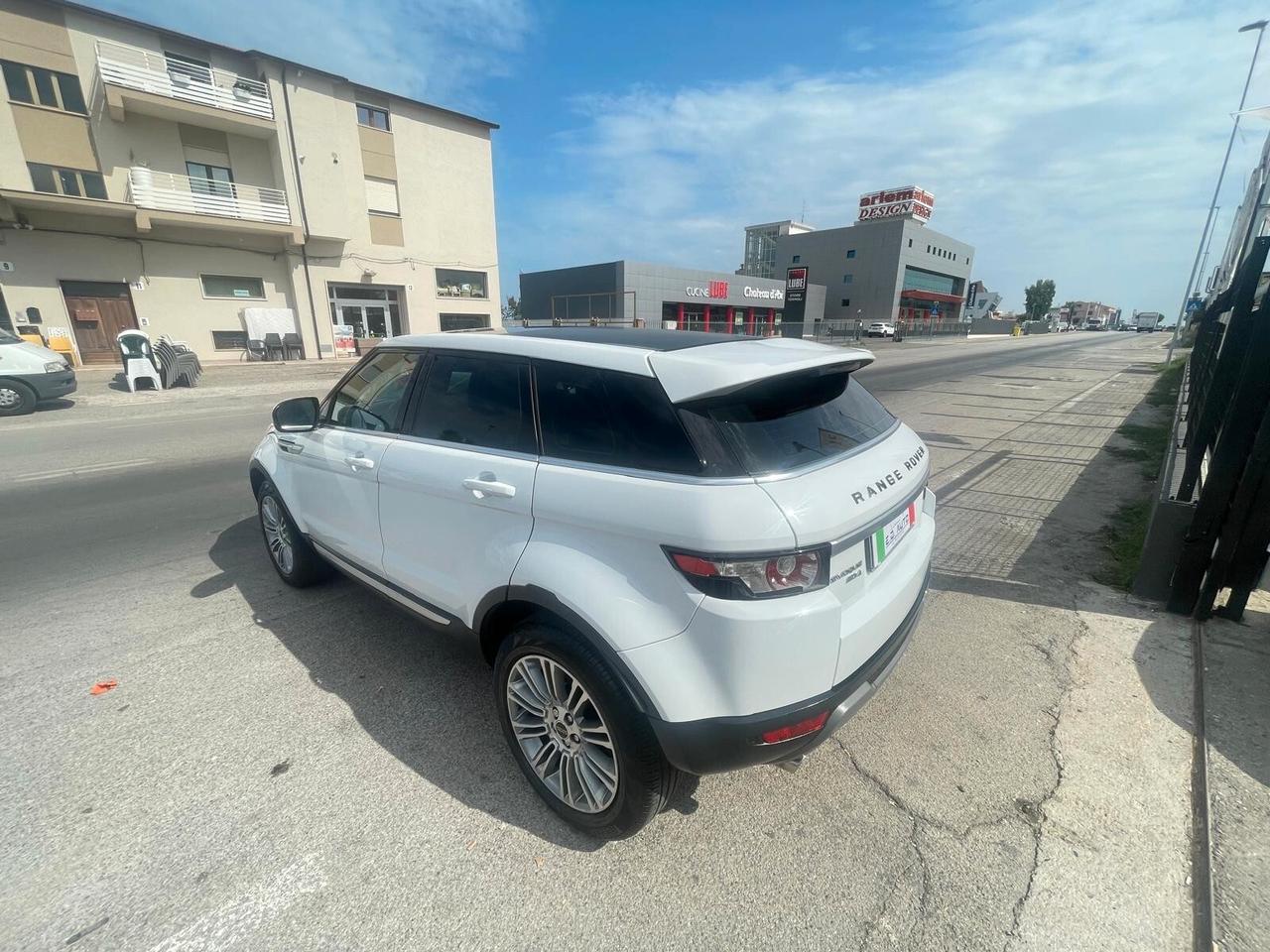 Land Rover Range Evoque 2.2 TD4 5p. Prestige