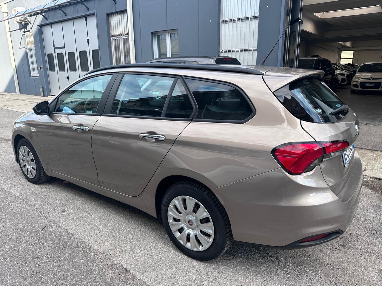 Fiat Tipo 1.6 Mjt S&S 5 porte Lounge