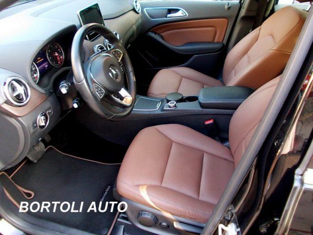 MERCEDES-BENZ B 200 CDI 135.000 KM 4MATIC AUTOMATICA PREMIUM FULL OPT