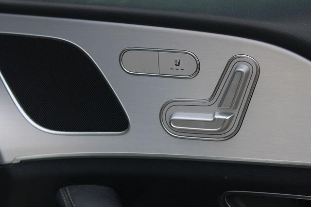 MERCEDES-BENZ GLE 300 d 4Matic Sport