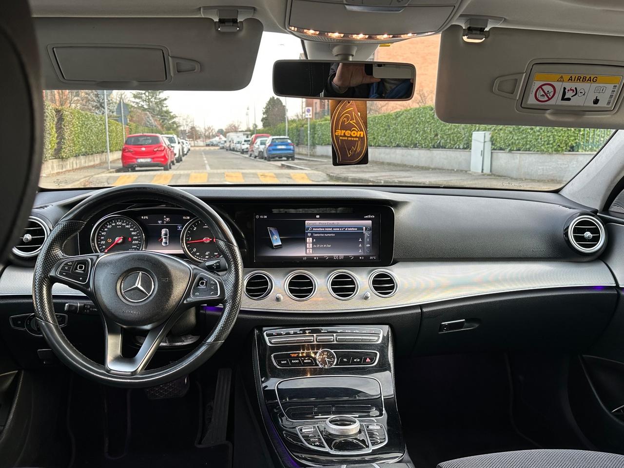 Mercedes-benz E 220 200 d Auto Premium Plus