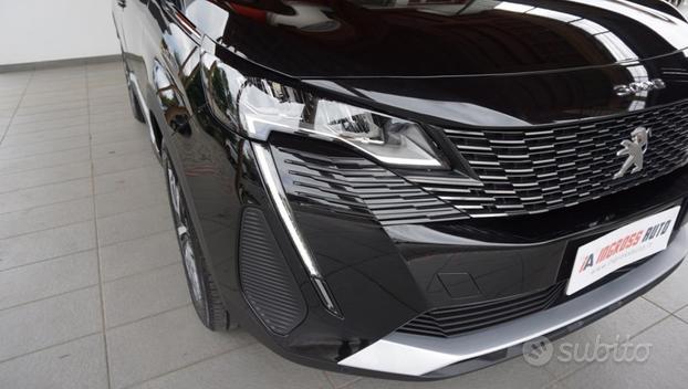 PEUGEOT 3008 BlueHDi 130 S&S EAT8 Allure Pack