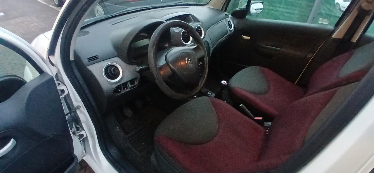 Citroen C3 1.4 HDi 70 autocarro