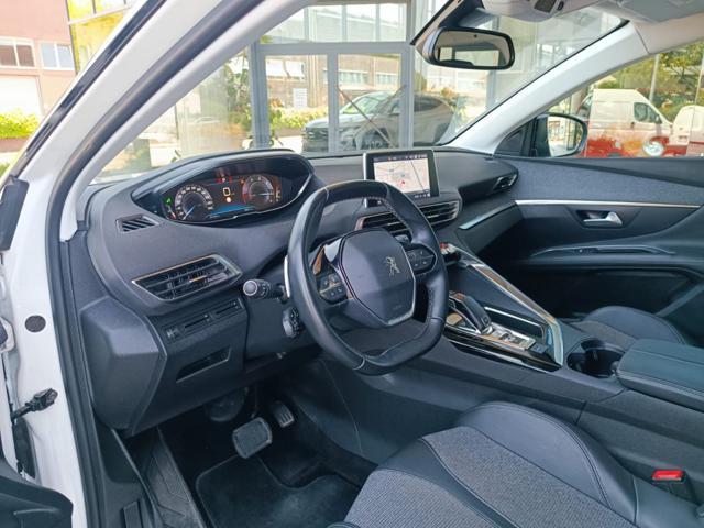 PEUGEOT 3008 BlueHDi 130 S&S EAT8 Allure