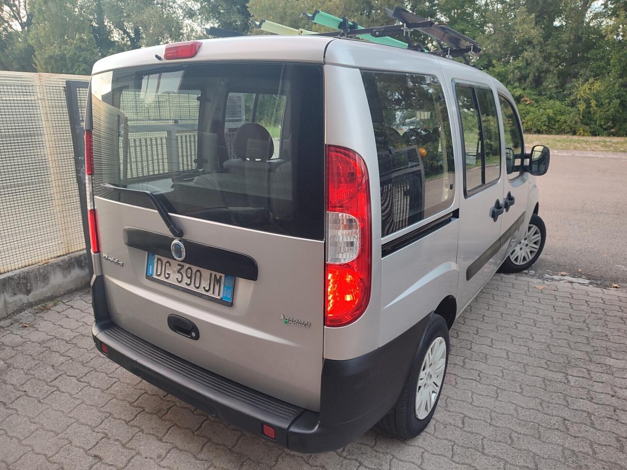 FIAT DOBLO 2007 A METANO DI CASA POCHI KM NUOVO