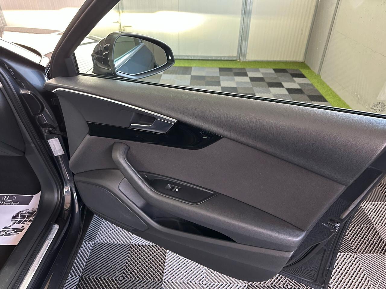 Audi A4 Avant 2.0 TDI 150 CV ultra S tronic Sport