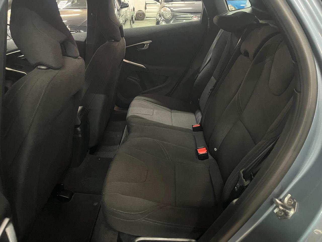 Volvo V40 D2 cambio automatica EURO 6